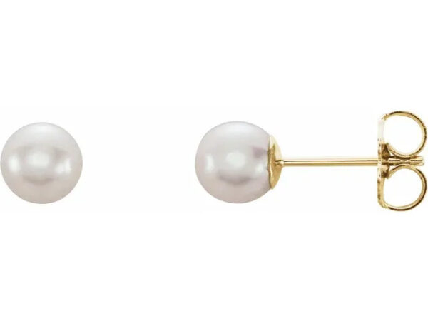 Freshwater Pearl Stud Earrings