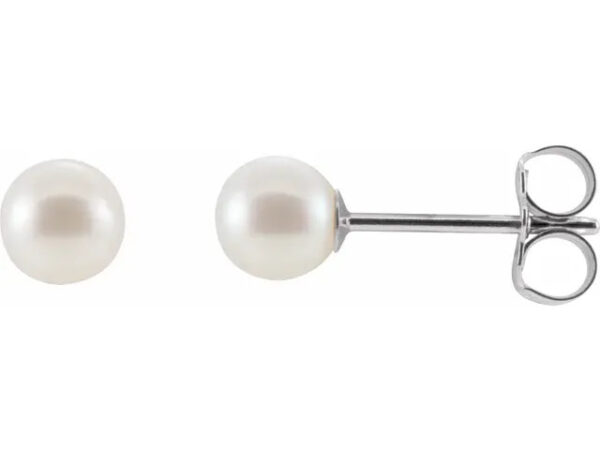 Freshwater Pearl Stud Earrings