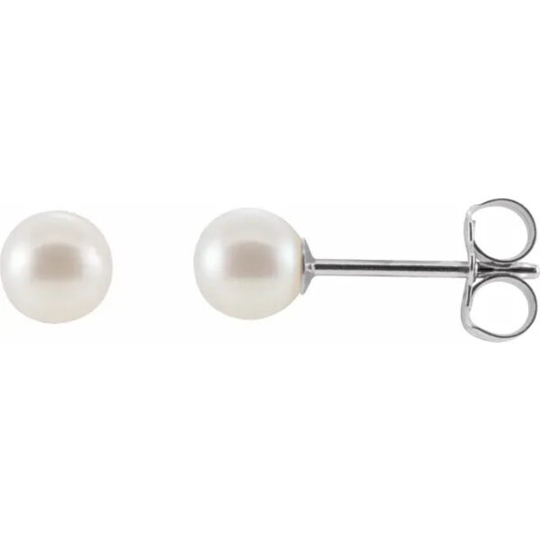 Freshwater Pearl Stud Earrings