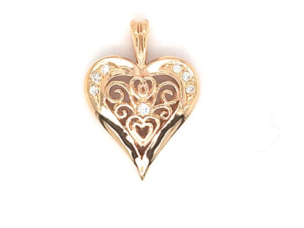 ESTATE Diamond Heart Pendant