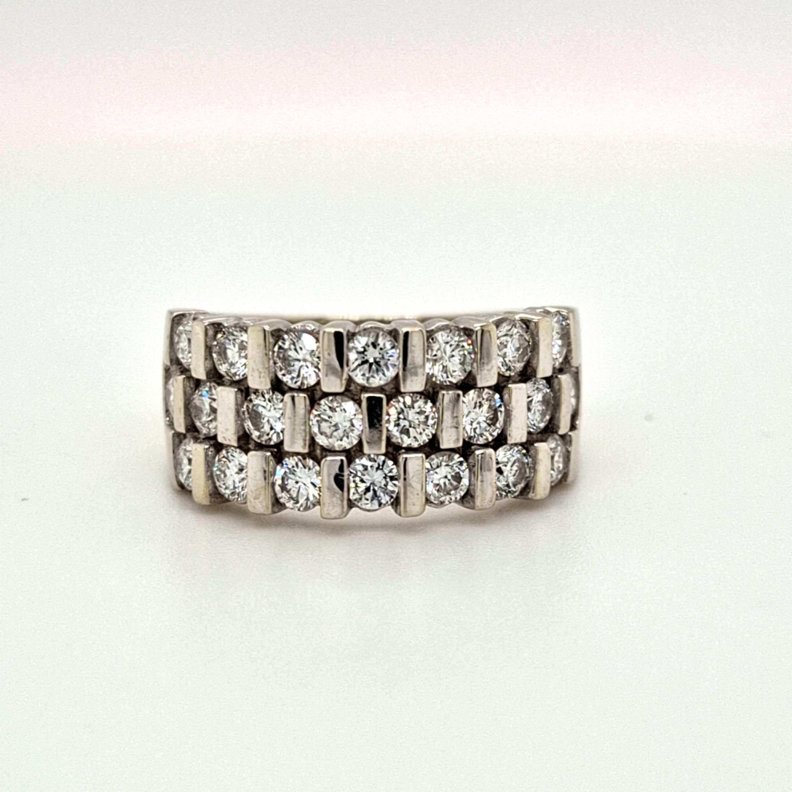 ESTATE Diamond Channel Set Ring